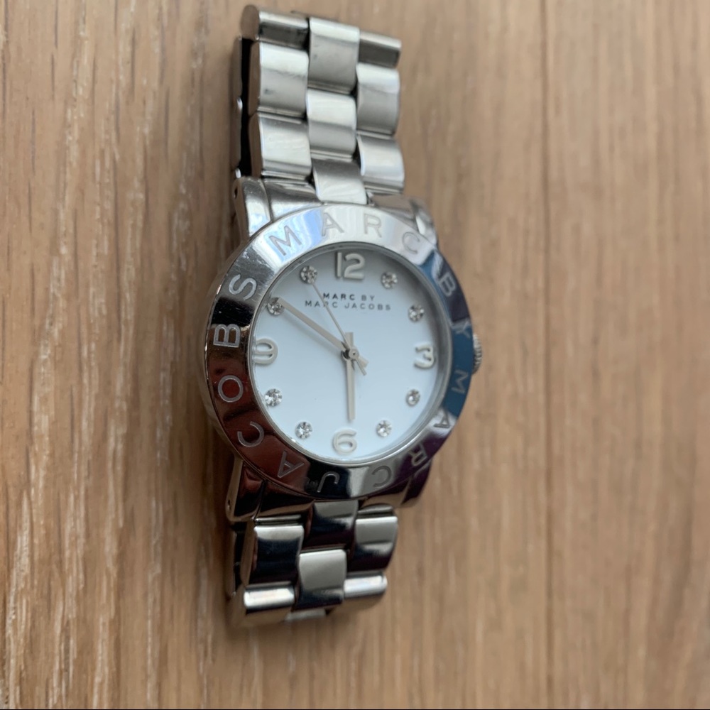 Marc by Marc Jacobs Amy MBM3054 Silver Watch - Picture 2 of 6